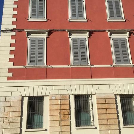 Residenza Virgiliana Suite Con Terrazza-Centro Storico มานโตวา ภายนอก รูปภาพ